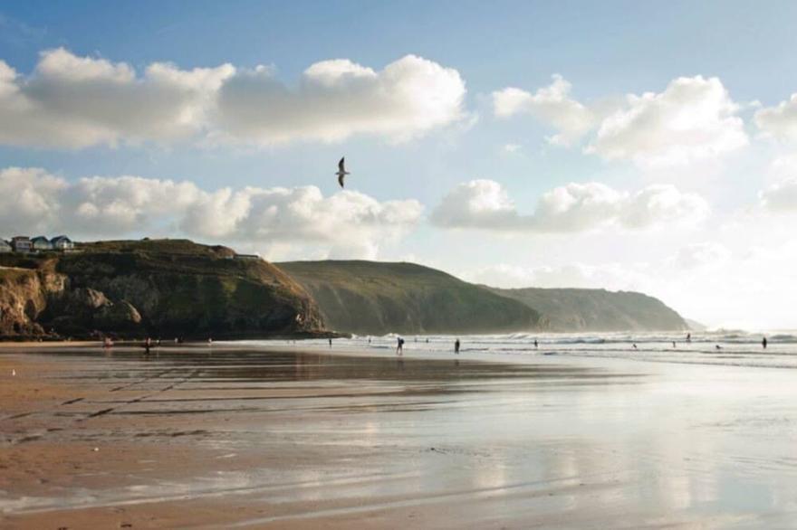 2 bedroom accommodation in Perranporth