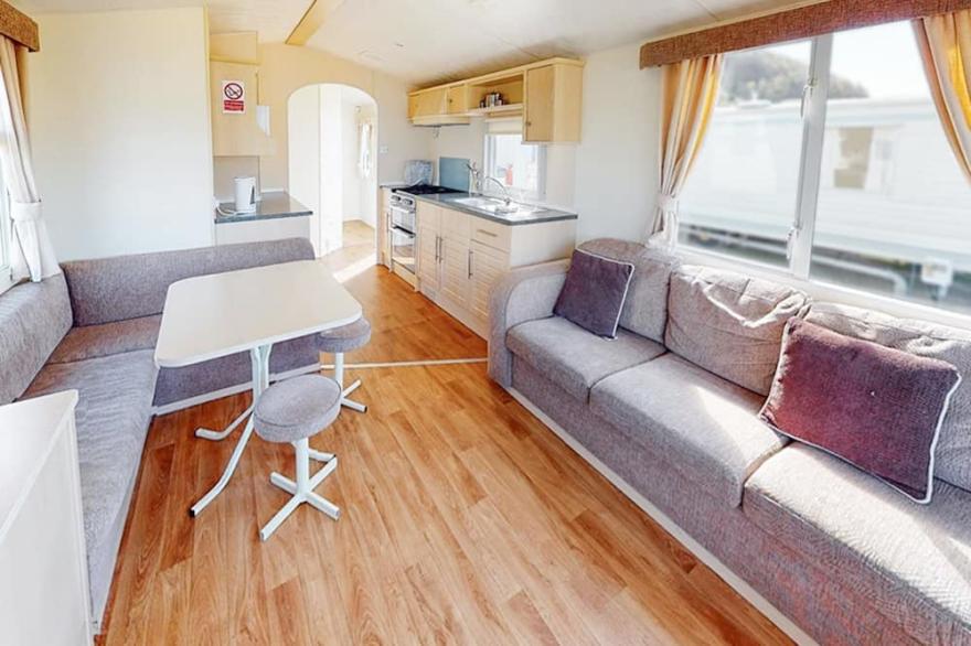2 bedroom accommodation in Perranporth
