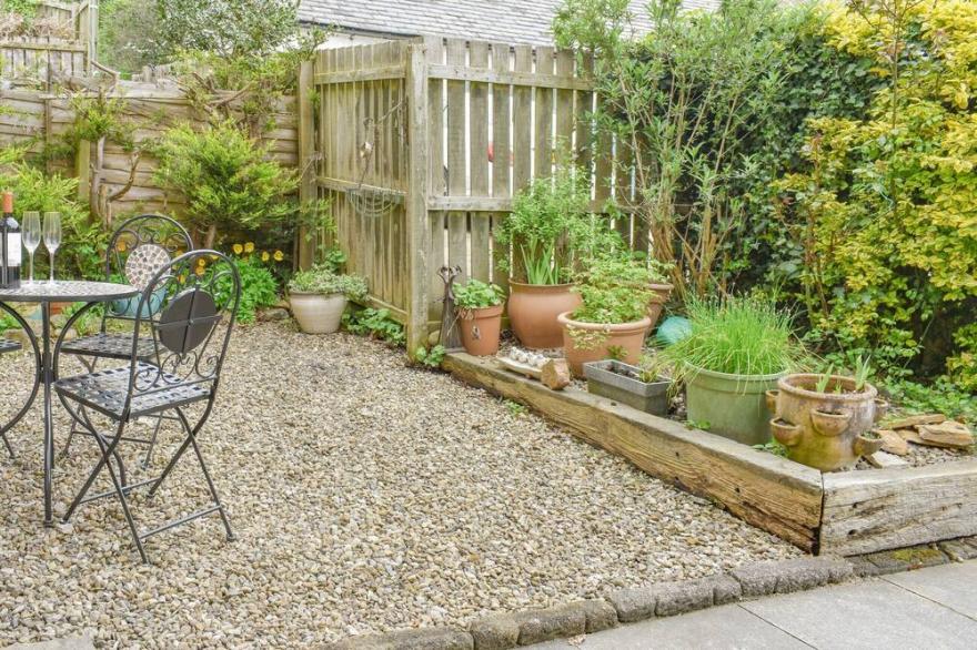 2 bedroom accommodation in Richmond