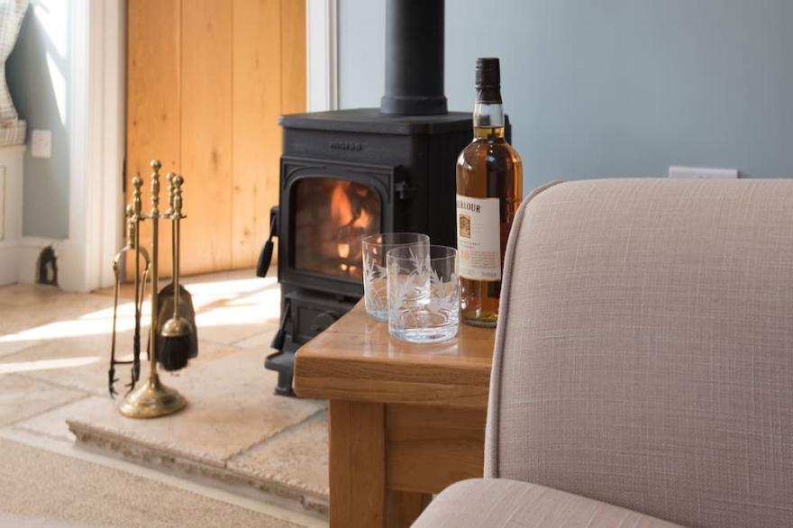 HERITAGE COTTAGE set in peaceful rural surroundings, Scottish Borders