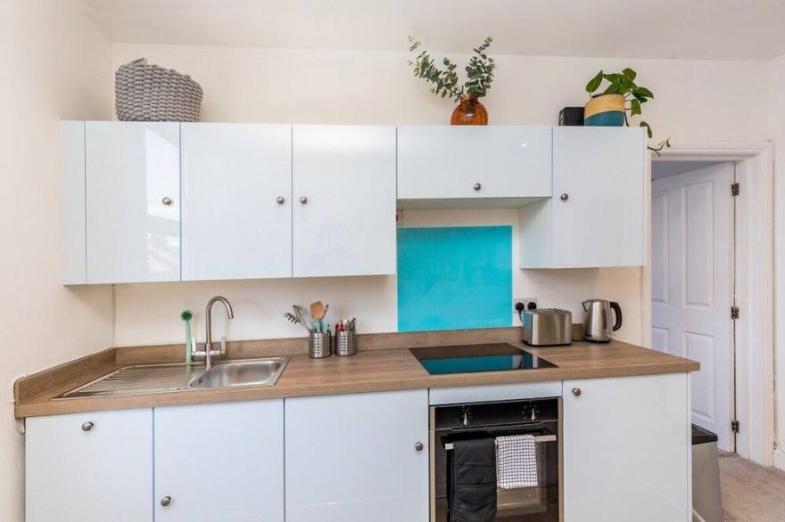 Quirky modern 1-bed flat central Brighton/KempTown