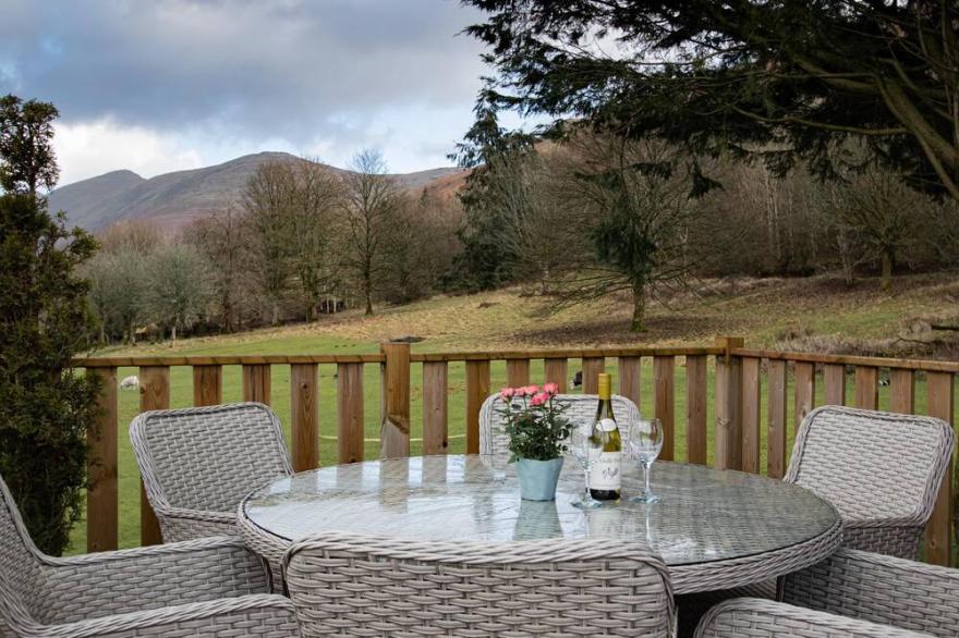 Badgers Rest -  A Holiday Lodge That Sleeps 6 Guests  In 3 Bedrooms