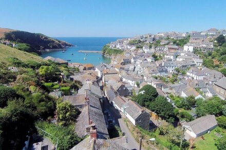 PIBBIES, pet friendly, character holiday cottage in Port Isaac