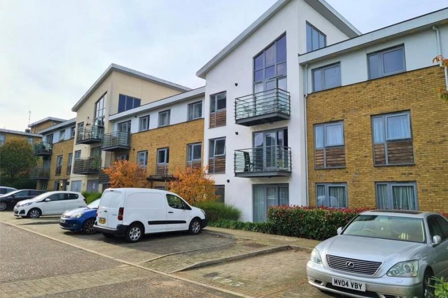 Luxurious 2-Bed Apartment In Maidstone Kent