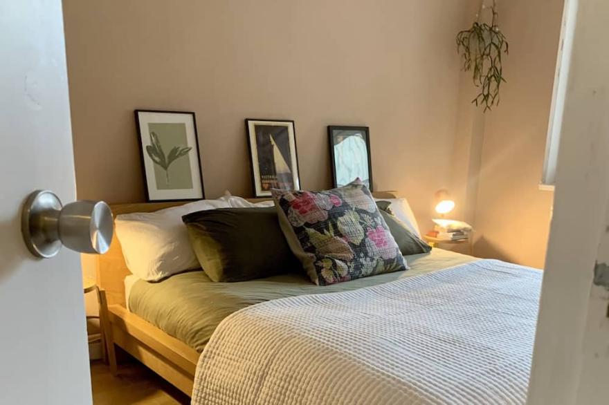 Stylish 2 bedroom apartment in Camberwell/Peckham