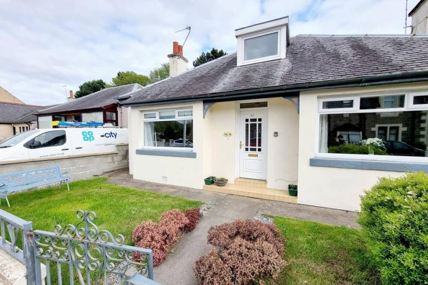 Wonderful 3 Bedroom Bungalow In Inverness!