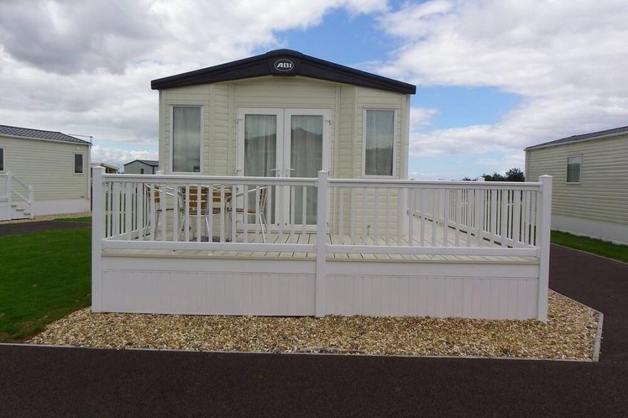 2 Bedroom Accommodation In Bleadon, Weston-Super-Mare