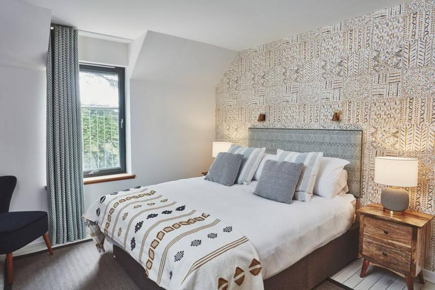 Beach House  -  a house  that sleeps 10 guests  in 5 bedrooms