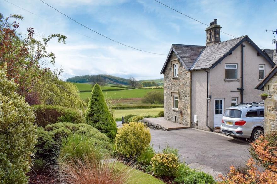 3 bedroom accommodation in Lupton, near kirkby Lonsdale