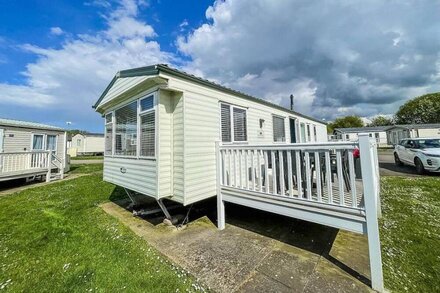 6 berth caravan with decking for hire at Manor Park Holiday Park, ref 23103K