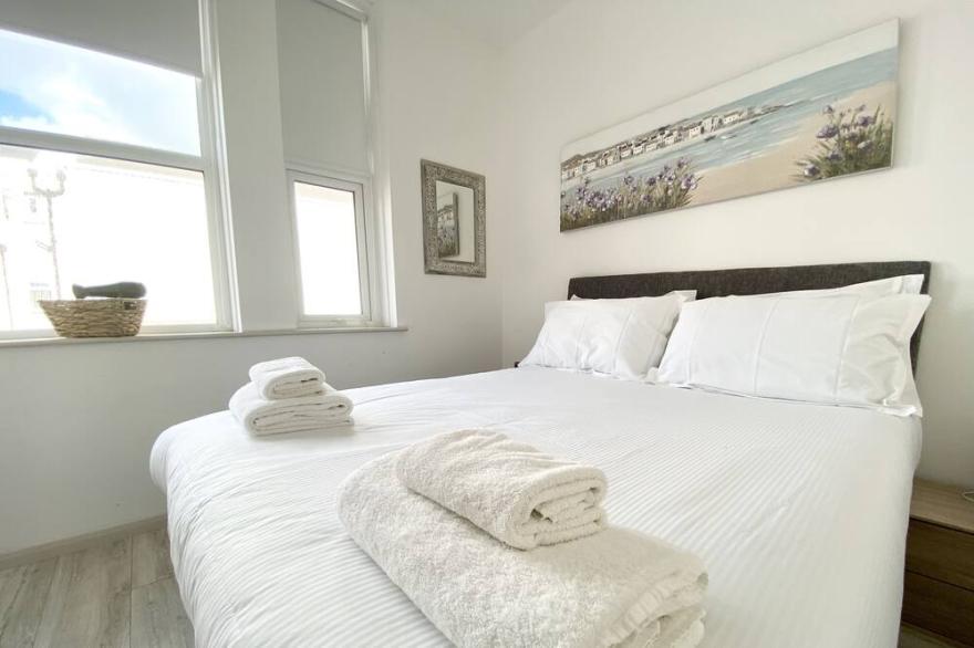 Apartment 3 · Princess Theatre Beach Side Town Centre Apartment