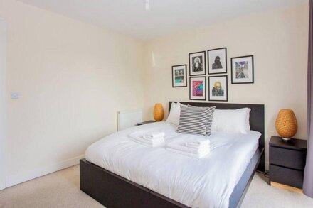 Modern and Cosy 2 Bedroom Apartment in Old Street