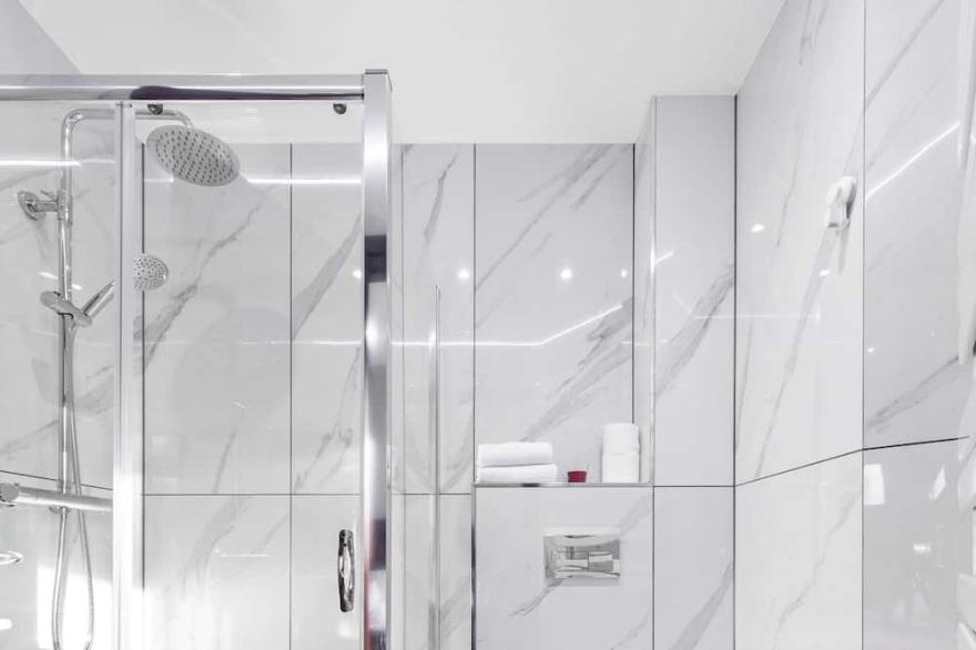 Luxury Flat in Studio