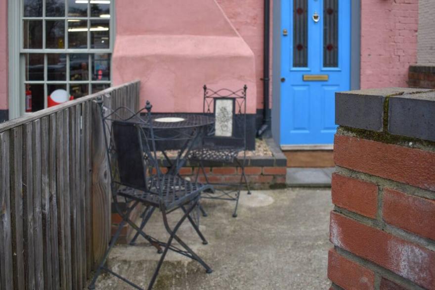 2 bedroom accommodation in Aylsham, near Wroxham