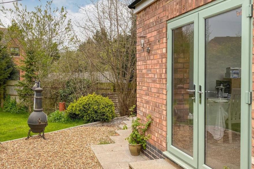3 bedroom accommodation in Rugby