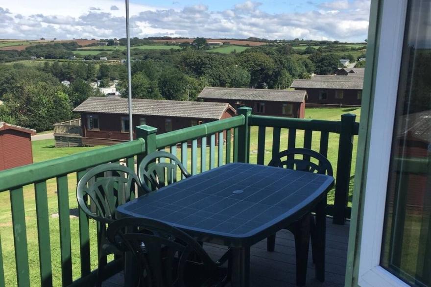 3 bedroom caravan overlooking fishing lake.<br>Beautiful views of countryside.<br><br>