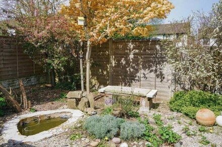 Very Peaceful Semi Detached Home Stoke on Trent