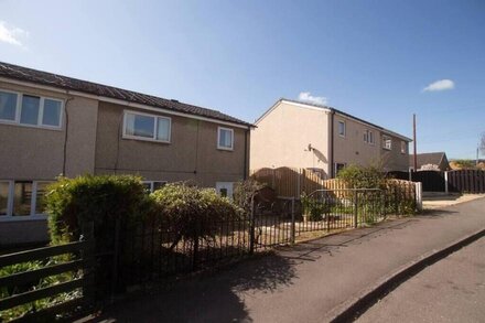 Traditional 3BD Family Home in Sheffield