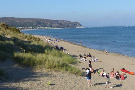 Llynholidays Cae Garw Barn near Abersoch