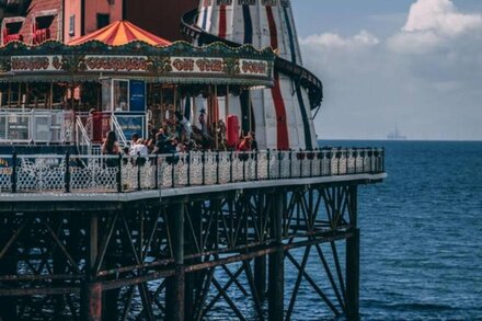 Seafront 1BD Flat in Hove