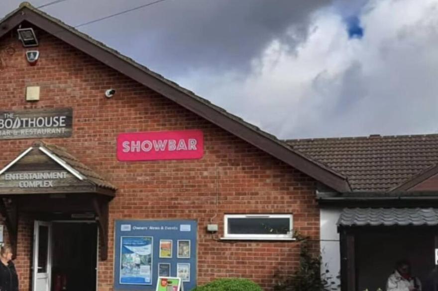 3 bedroom caravan near Mablethorpe