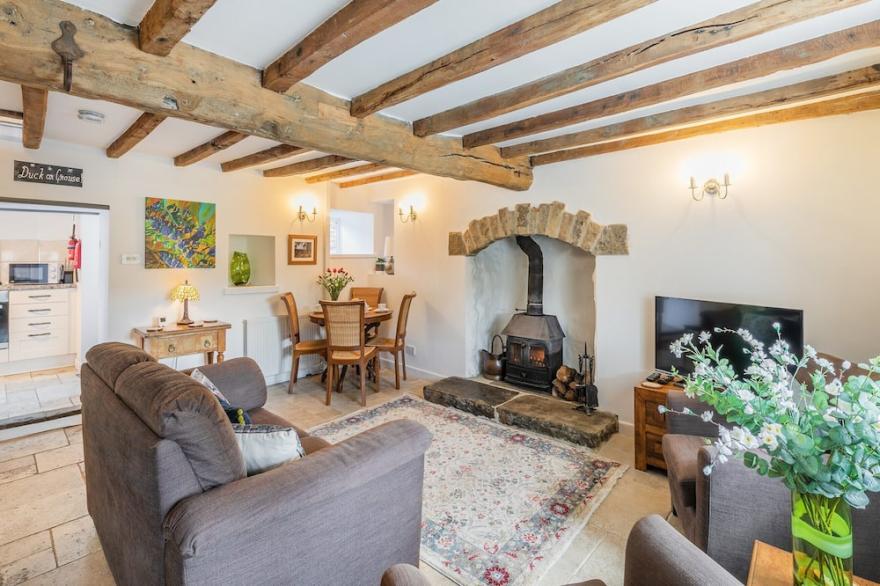 2 bedroom accommodation in Eyam, near Bakewell
