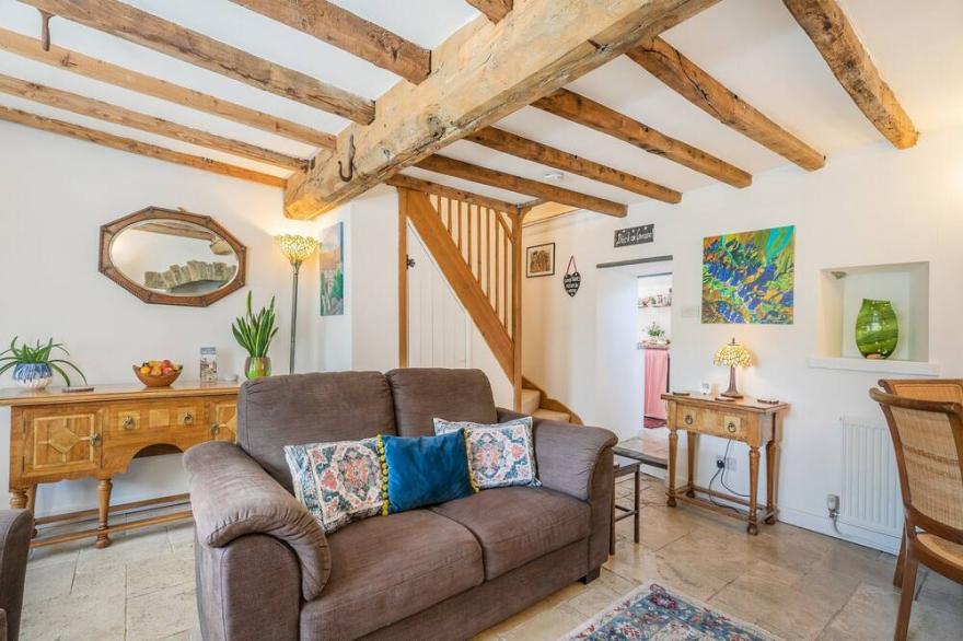 2 bedroom accommodation in Eyam, near Bakewell
