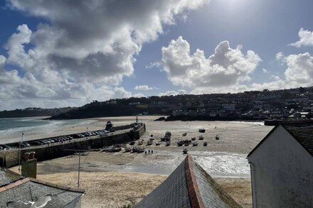 Slantways, the most inspiring cottage in St Ives!