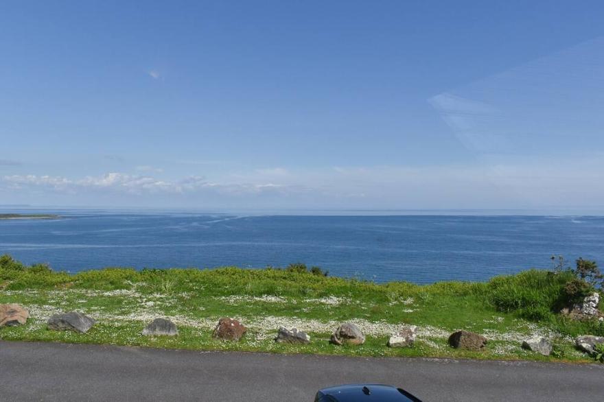 2 bedroom accommodation in Coverack