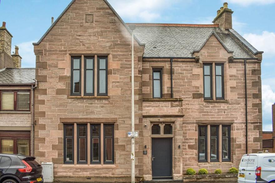 1 Bedroom Accommodation In Arbroath