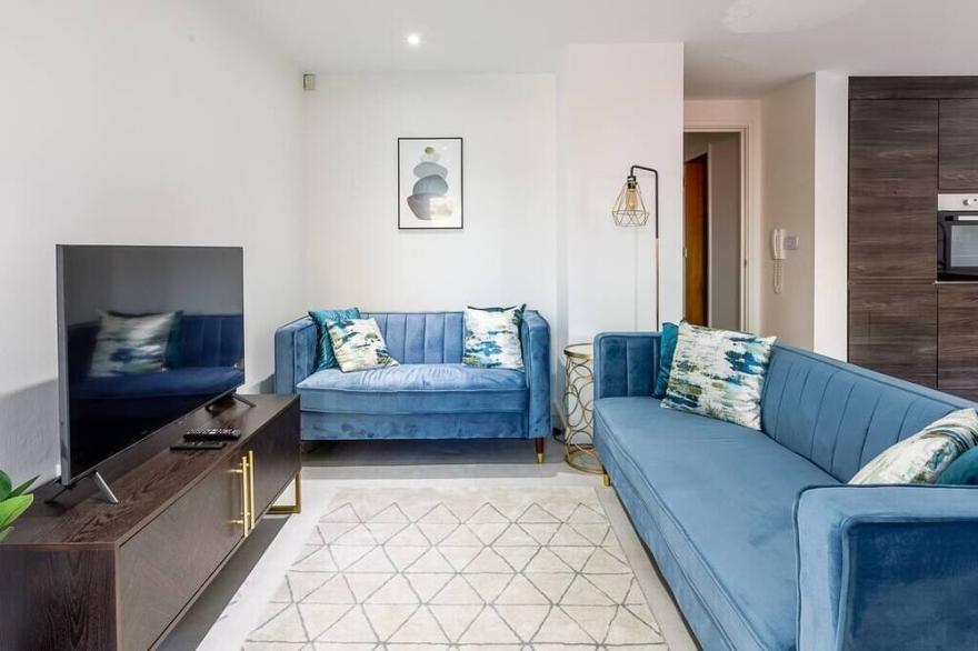 Luxury Quayside Apartment - Free parking