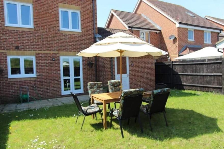 Immaculate 4BD Family Home In Lee On The Solent