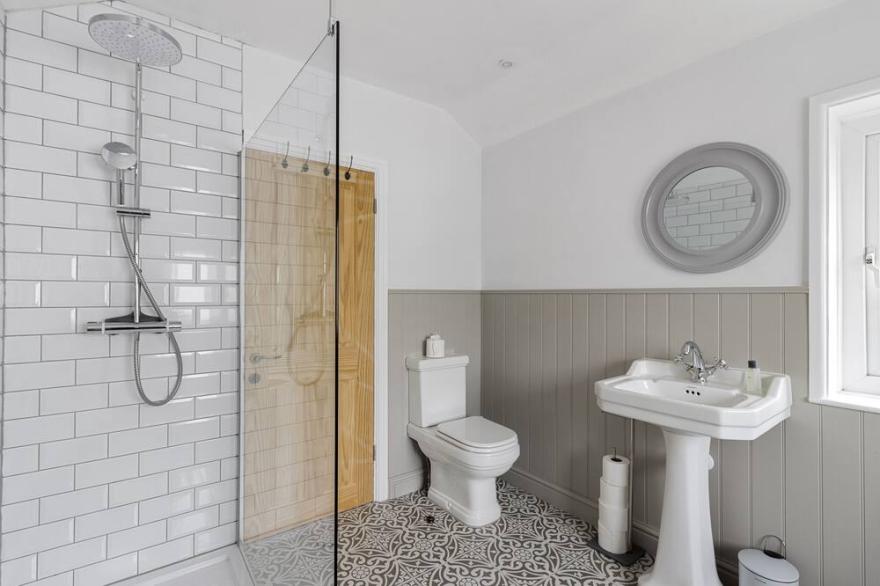 A refurbished townhouse in the heart of the historic port of Brixham