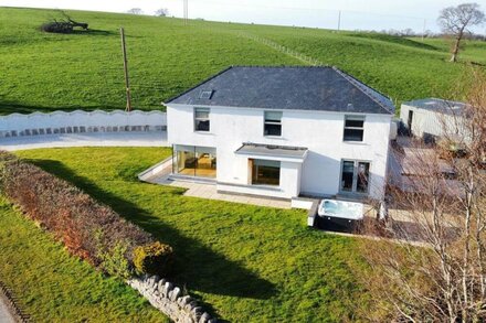 Beautiful Home in the Welsh Countryside