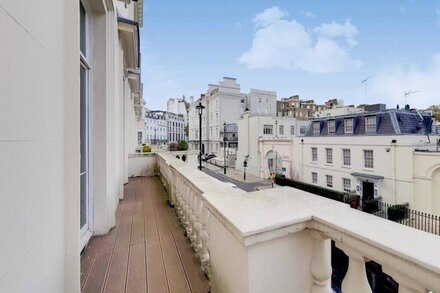 Magnificent 2 Bedroom Apartment In Belgravia