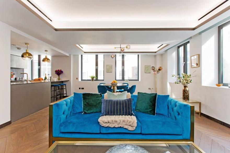 2-bed Deluxe Apt 104