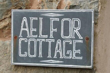 AELFOR COZY COTTAGE NR THE BEACH - Barmouth