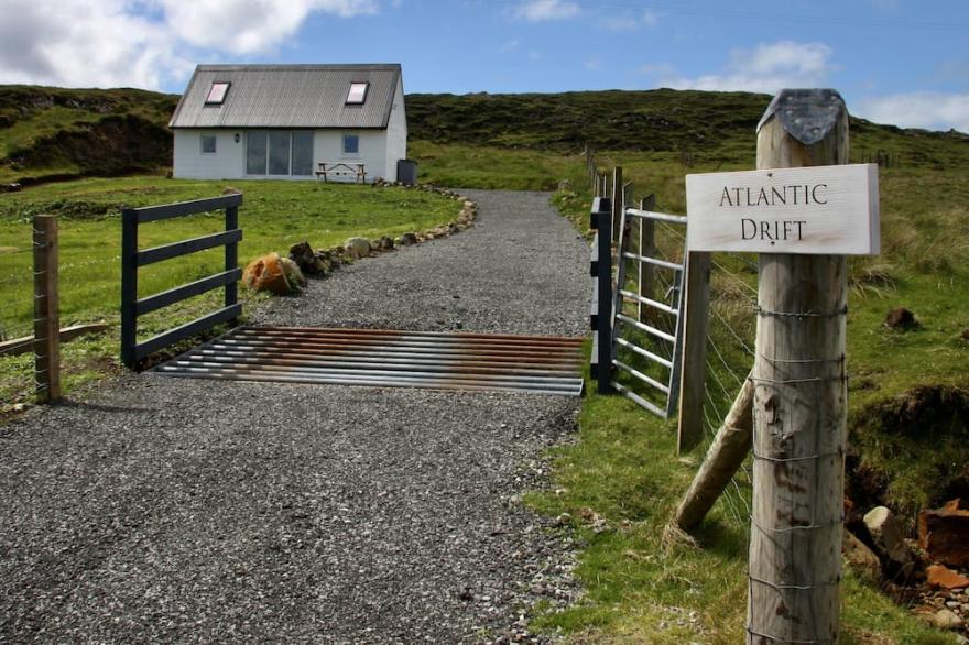 Atlantic Drift - Amazing Sea Views In The Magical Isle Of Skye