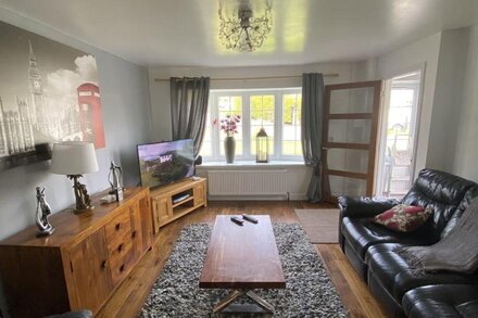 Stunning 4 Bedroomed holiday home