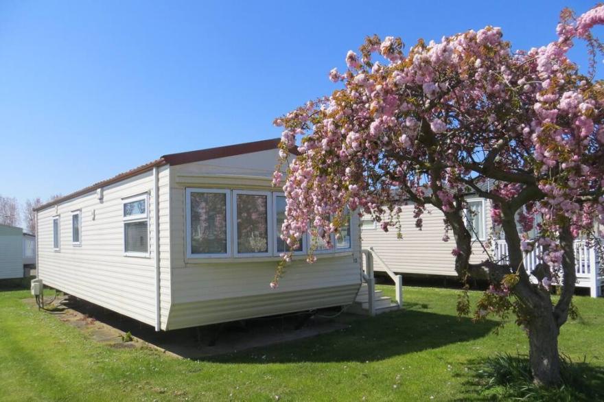 Tiny's Place - Norfolk Holiday Homes
