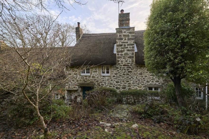 Beautiful Thatched Cottage in Heart of Dartmoor