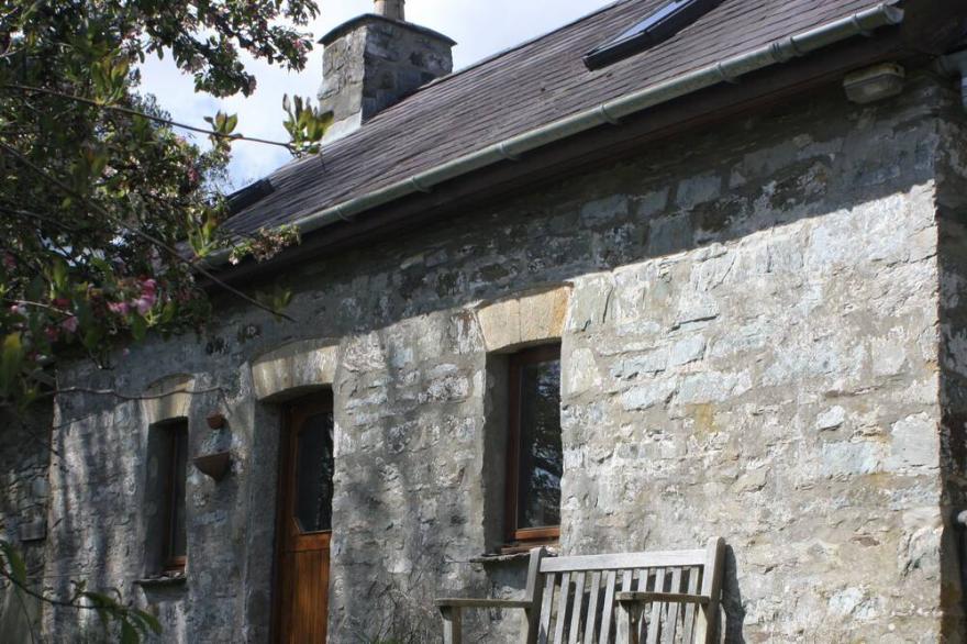 Pembrokeshire Cottage At Foot Of The Preselis. Basic, Functional And Comfortable