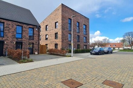 Beautiful 2 Bedroom House in Edinburgh