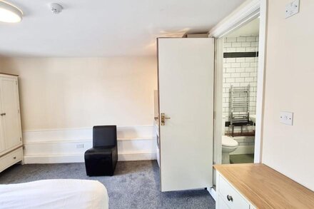 comfort studio with private shower room