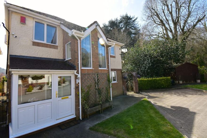 Idyllic Riverside Welsh House - Next to Snowdonia & Close to North Wales beaches