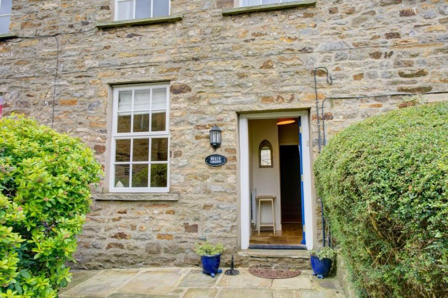Bellegreen Cottage -  a cottage that sleeps 7 guests  in 4 bedrooms
