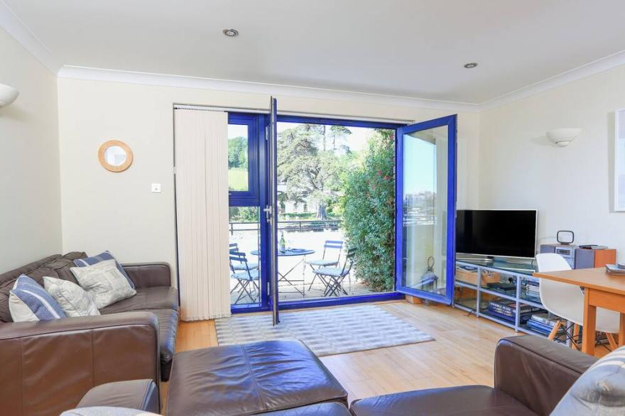 1 CRABSHELL QUAY, family friendly, with a garden in Kingsbridge