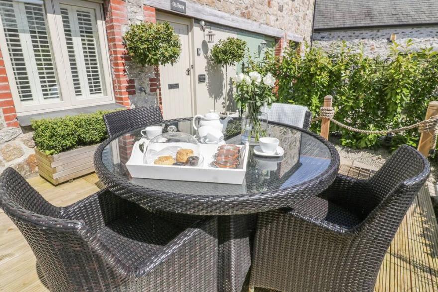 OH BUOY!, family friendly, character holiday cottage in Charlestown