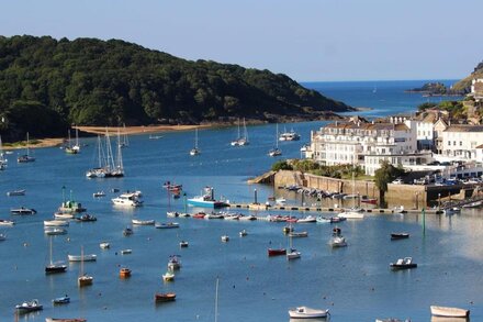 NORMANDY WATCH, pet friendly, country holiday cottage in Salcombe