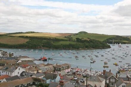 7 GLENTHORNE HOUSE, family friendly in Salcombe